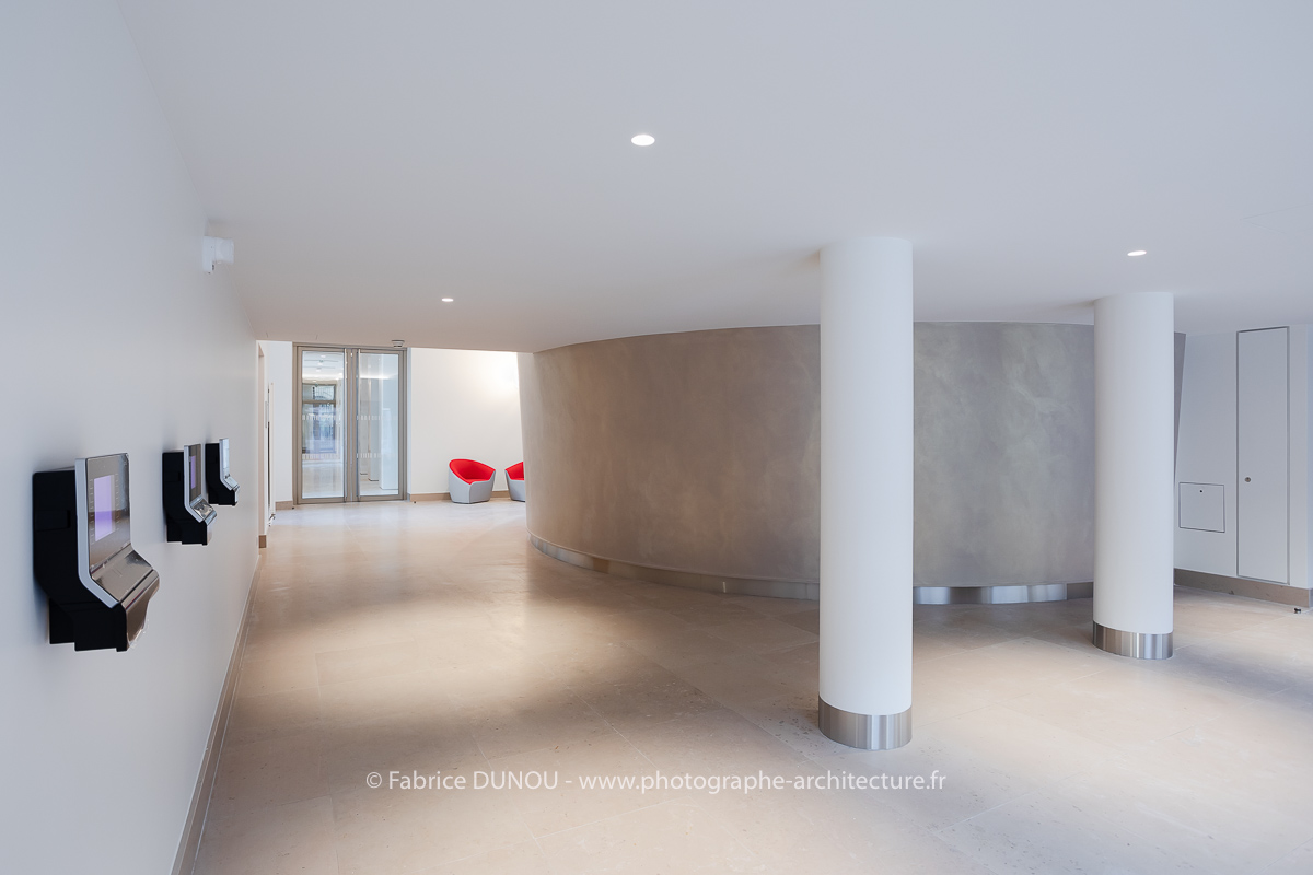 Réhabilitation et aménagement d'espaces à la Banque de France. Photos Fabrice DUNOU, photographe d'architecture et d'intérieur.